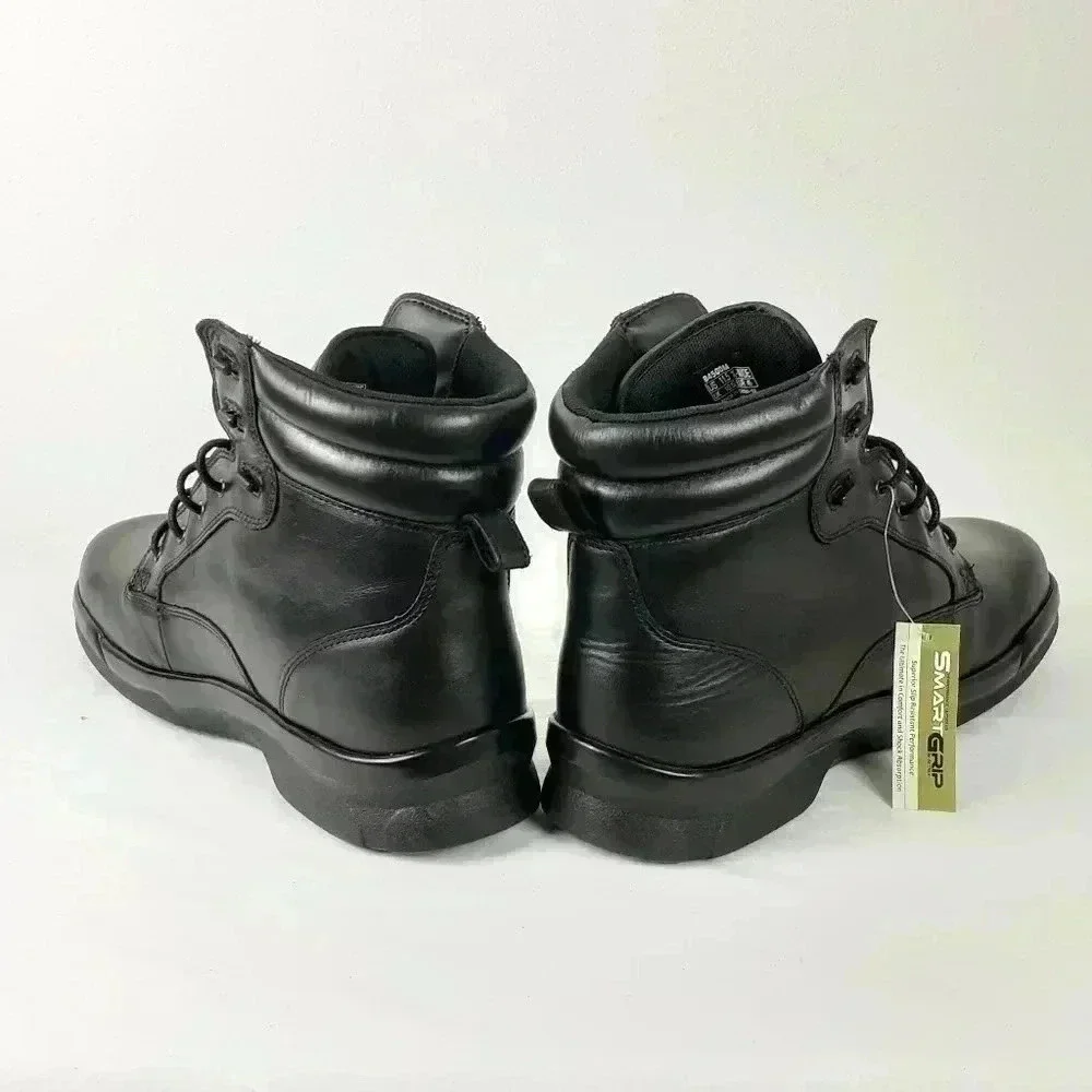 NWT Apex Boots With Smart Grip- Size 11.5